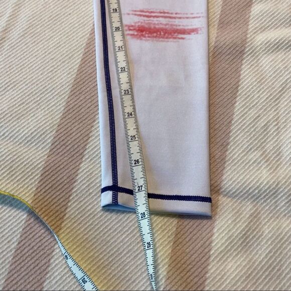 Yelete Active Leggings, Size Medium - Picture 5 of 6